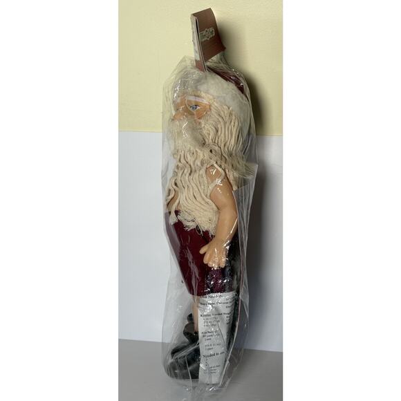 Santa Claus Fibre Craft Father Christmas Doll & Crochet Instructions 31996R - Picture 8 of 11